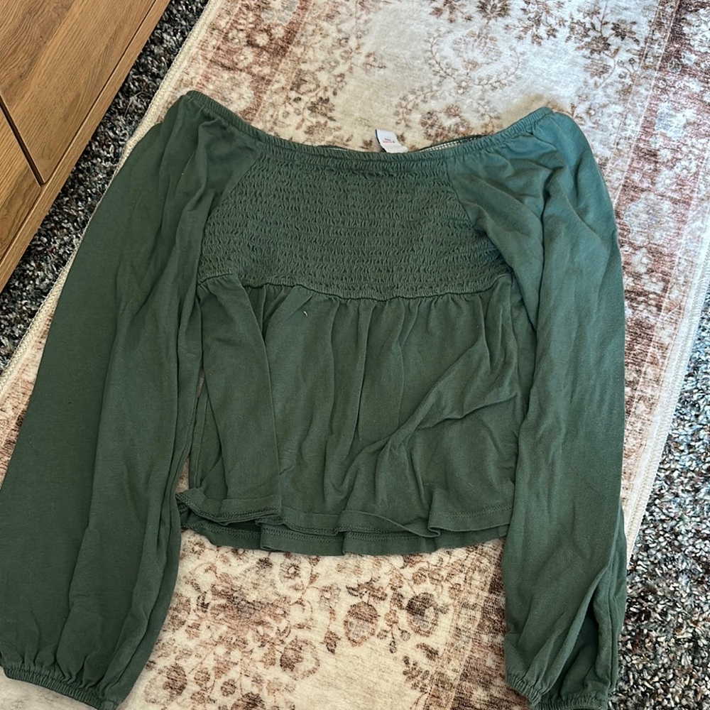 Old Navy Green Off-Shoulder Blouse